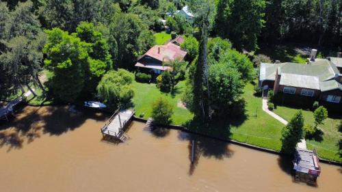 La Caleta - carbon neutral hotel in Tigre
