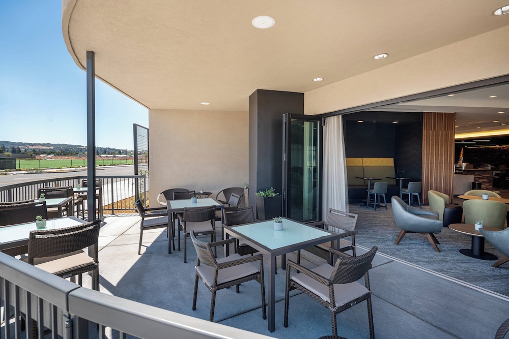 Courtyard by Marriott Petaluma Sonoma County - photo 34