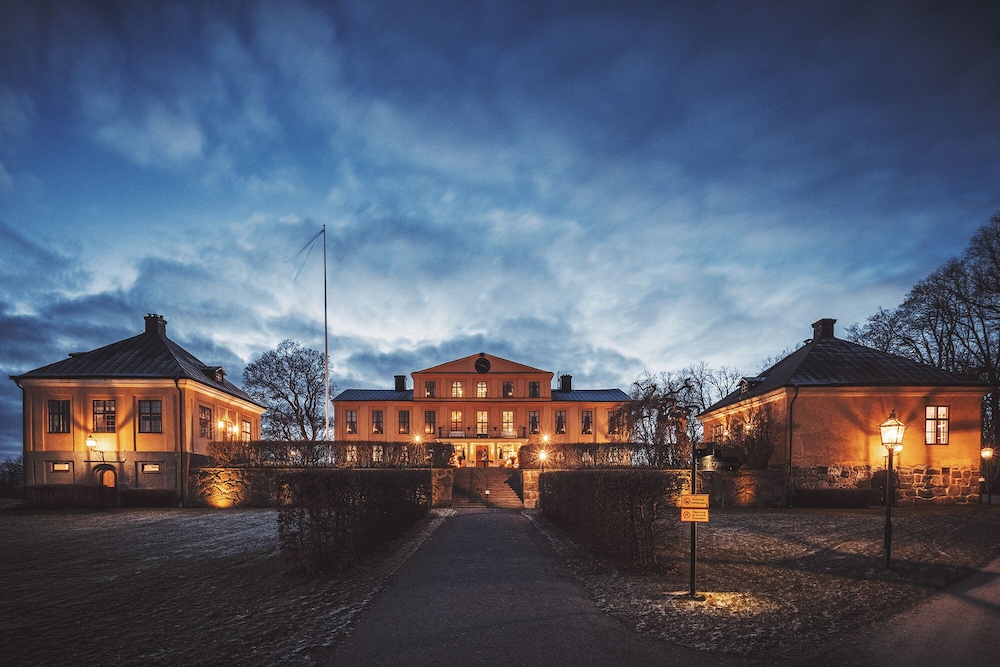 Krusenberg Herrgård - carbon neutral hotel in Knivsta