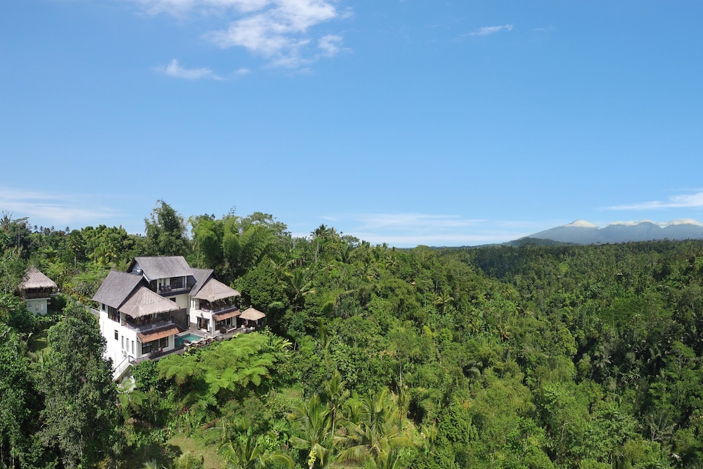 Hillside Eden Bali — 4-Star Luxury Hotel in Payangan, Indonesia
