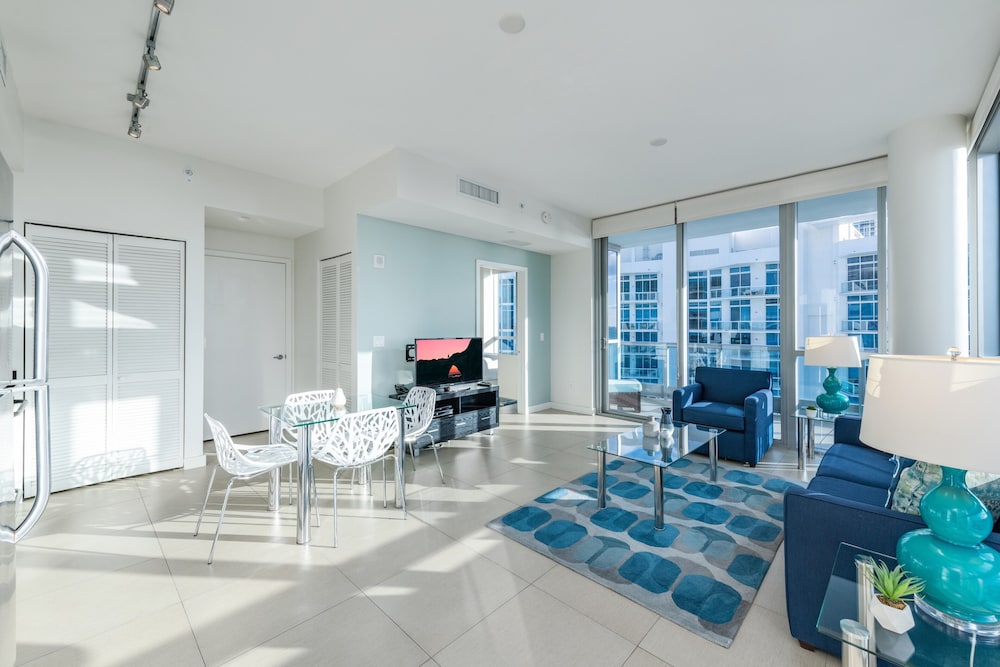 Churchill Suites Monte Carlo Miami Beach - photo 80