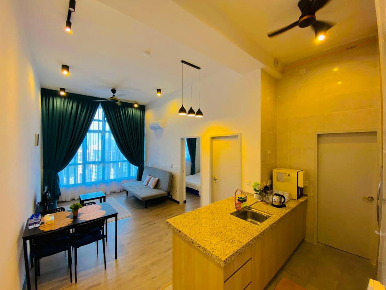 Antara Skyview Homestay Putrajaya — 4-Star Luxury Hotel in Kuala Lumpur, Malaysia