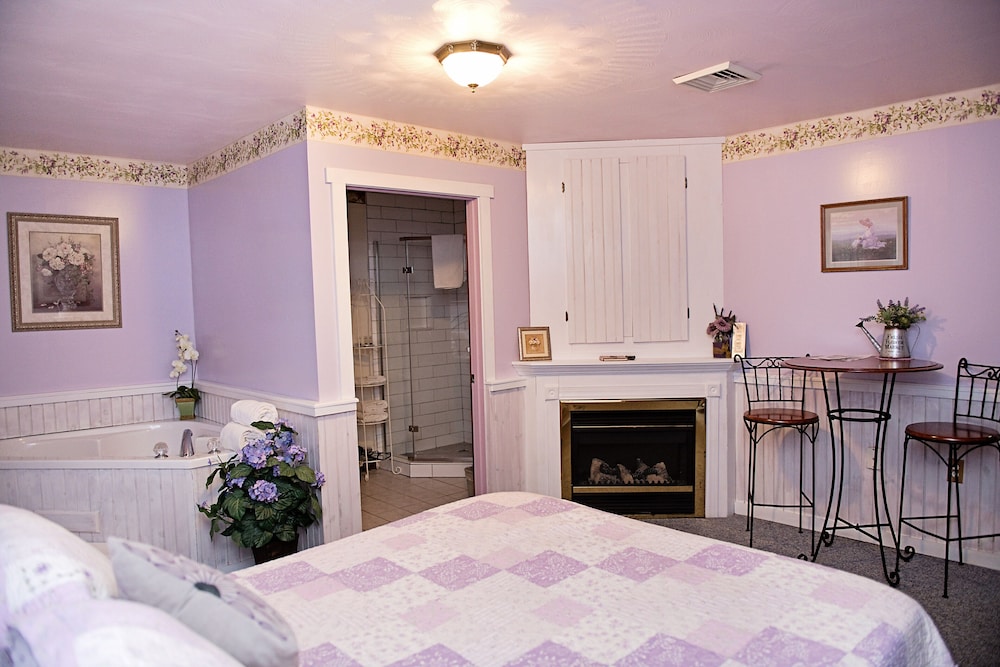 Berry Patch Bed and Breakfast - photo 21