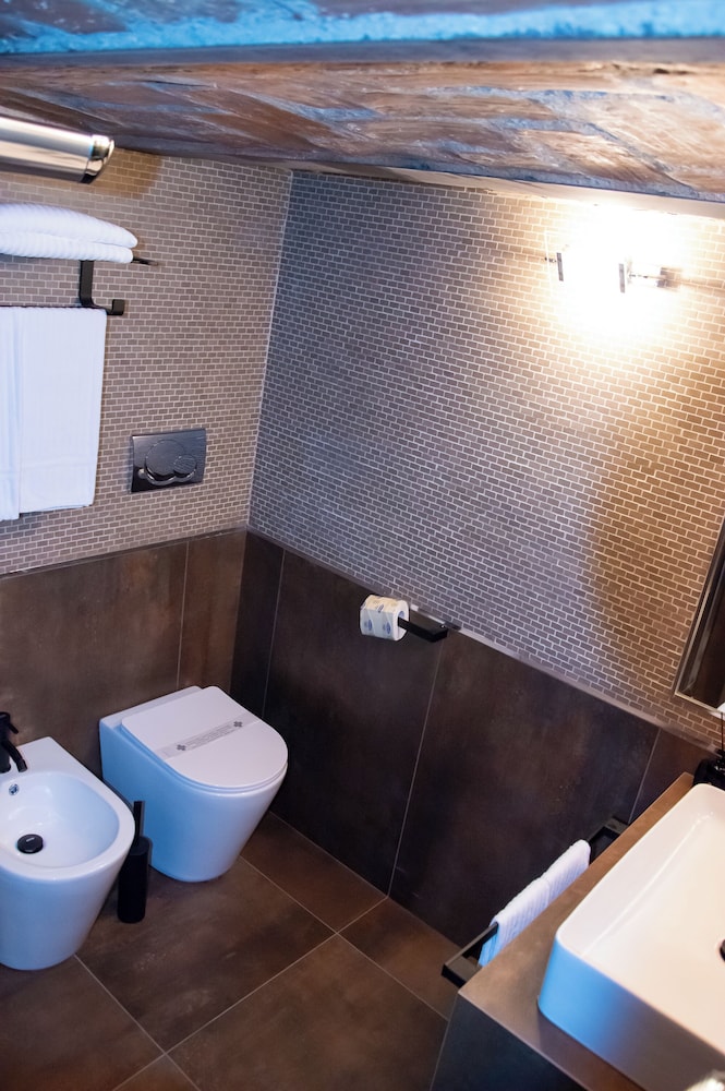 Home at Rome Luxury Navona Guesthouse — 4-Star Luxury Hotel in Rome, Italy