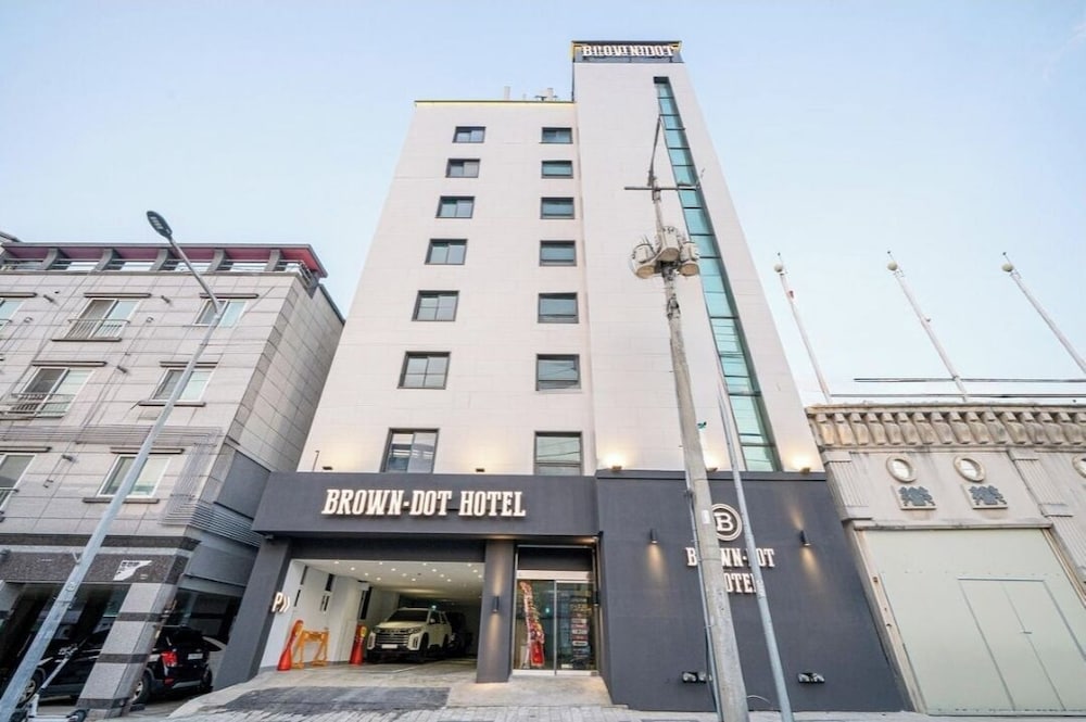 Brown Dot Hotel NamGumi in Waegwan, South Korea