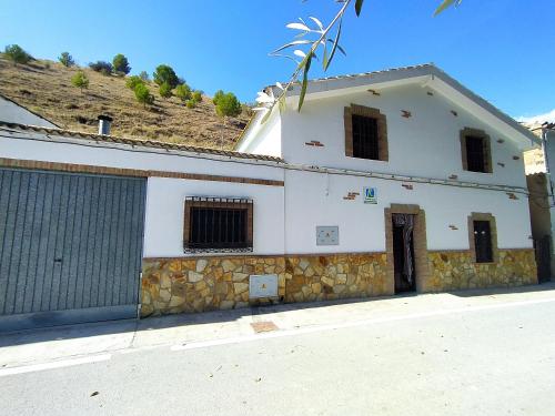Iberotugia Comarca Sierra Cazorla - last minute hotel in Peal De Becerro