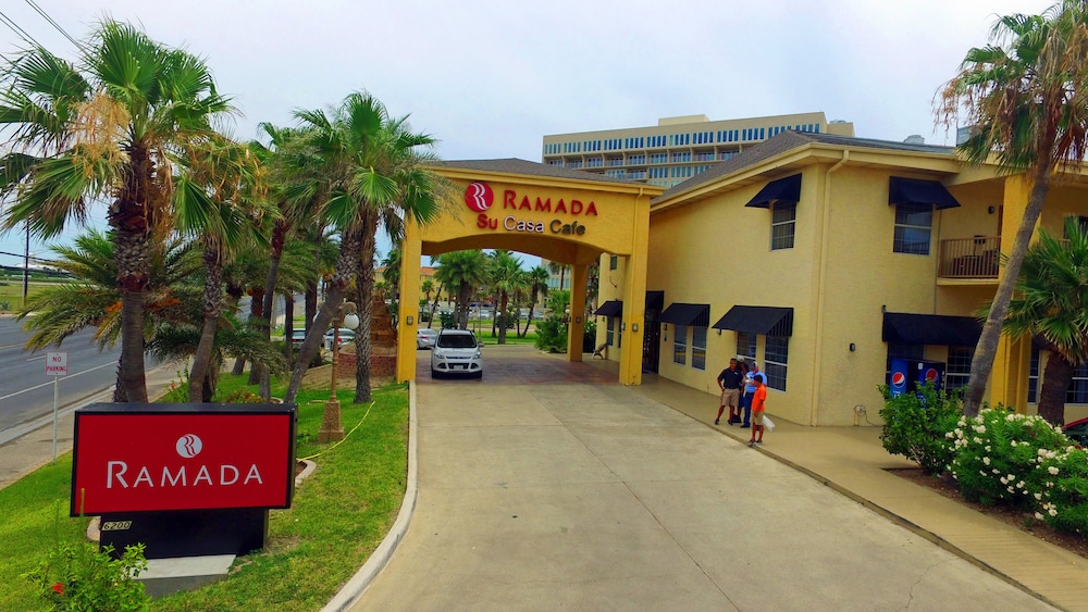 Ramada by Wyndham & Suites South Padre Island - photo 54