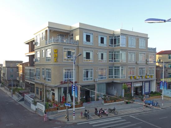 Aishehui Theme Hotel Weizhou Island in Putian, People's Republic of China