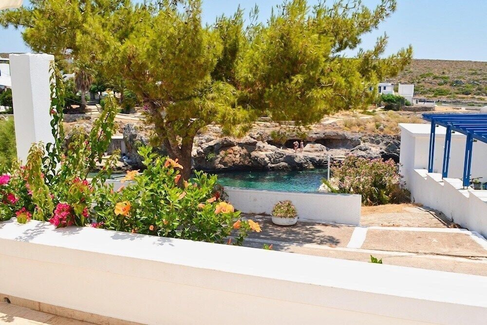 Maryianni Apartments — 4-Star Luxury Hotel in Kythira, Greece