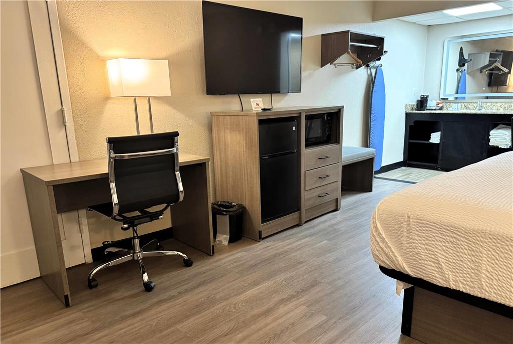 Baymont by Wyndham Corpus Christi Airport - photo 38