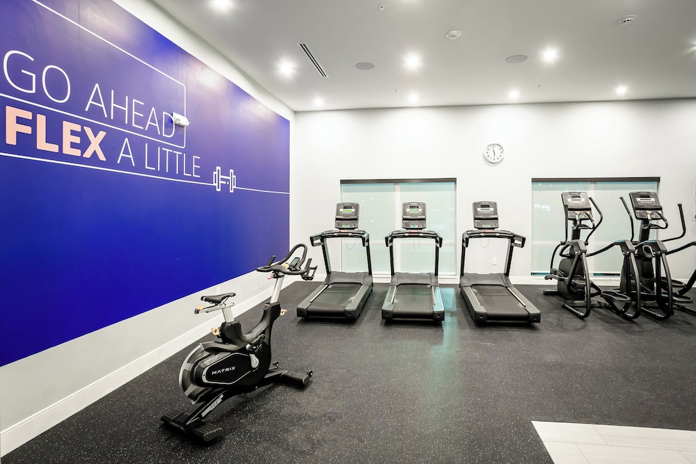 Holiday Inn Express & Suites Waco Downtown by IHG - photo 15