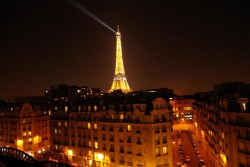 GuestReady Superb apt with Eiffel Tower views — Paris — photo 3
