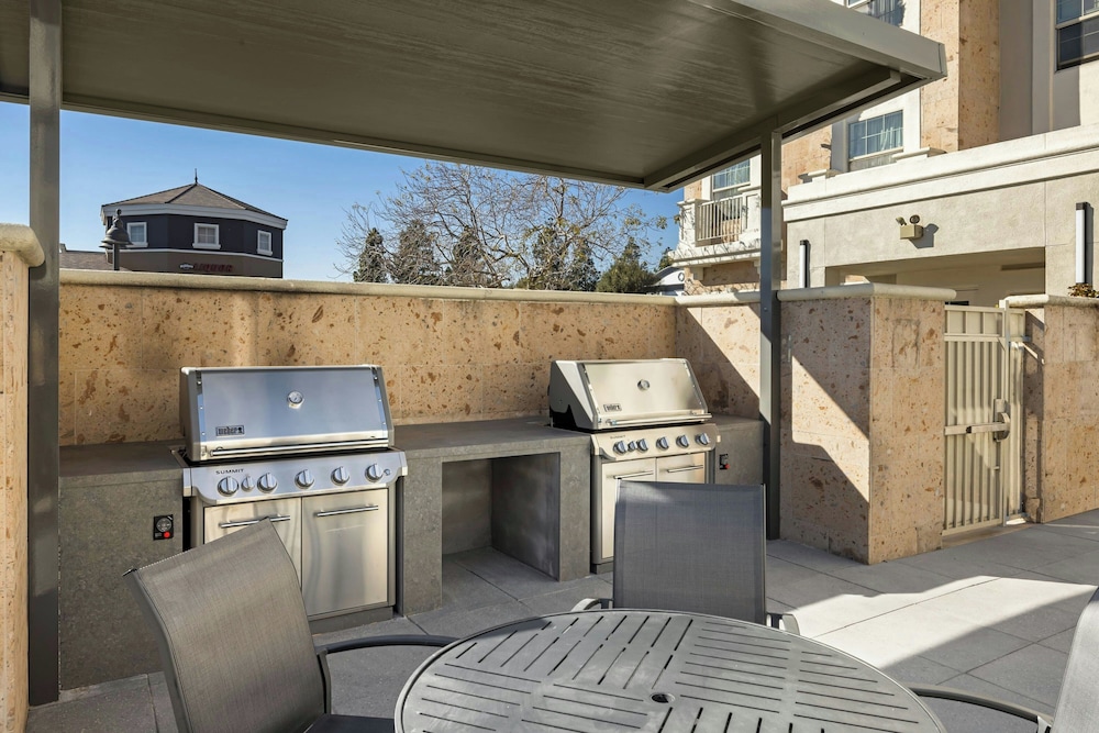 TownePlace Suites by Marriott Ontario Airport - photo 38