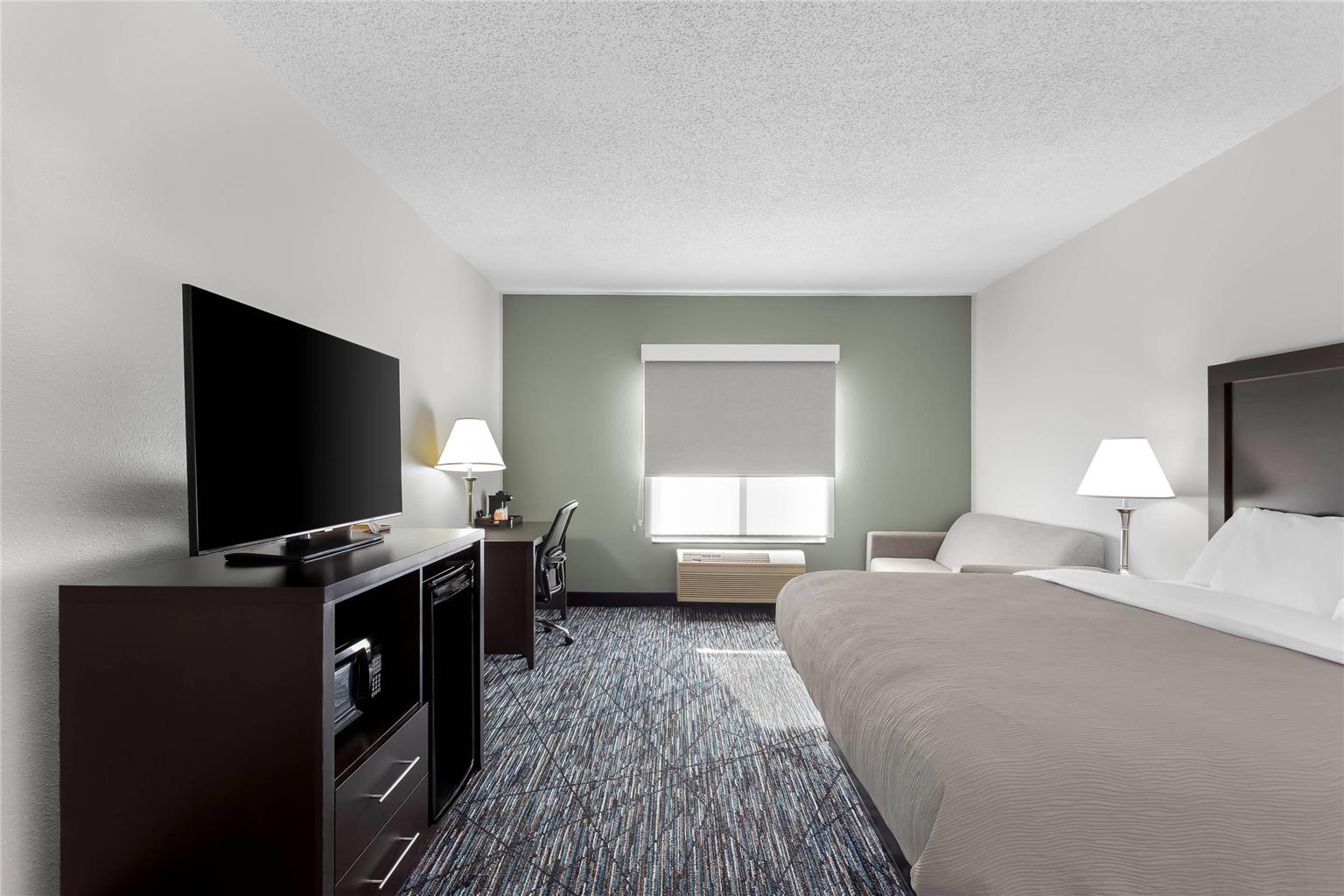 Quality Inn & Suites Niles - photo 83