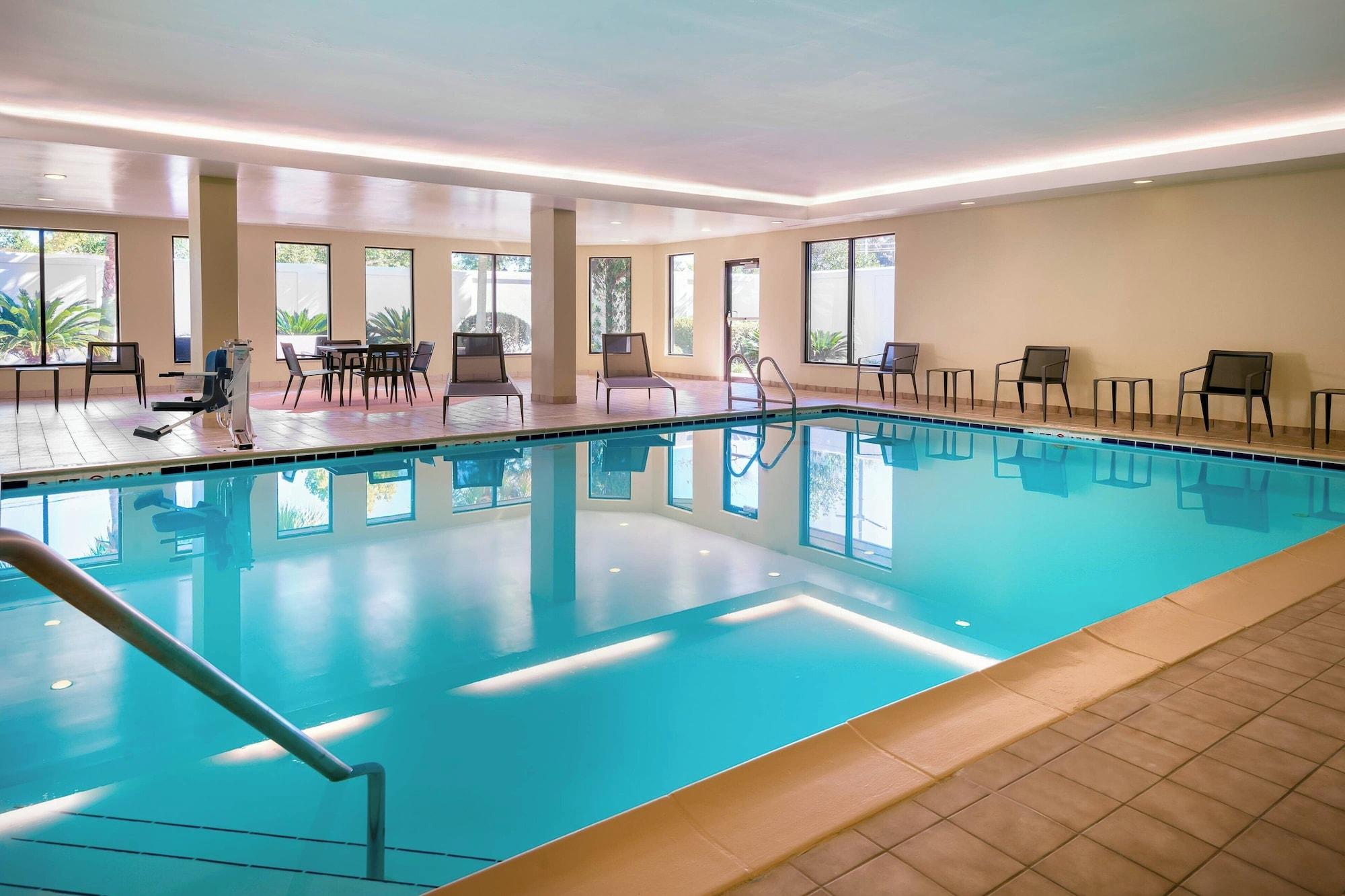 Courtyard by Marriott Tallahassee North I 10 Capital Circle - photo 2
