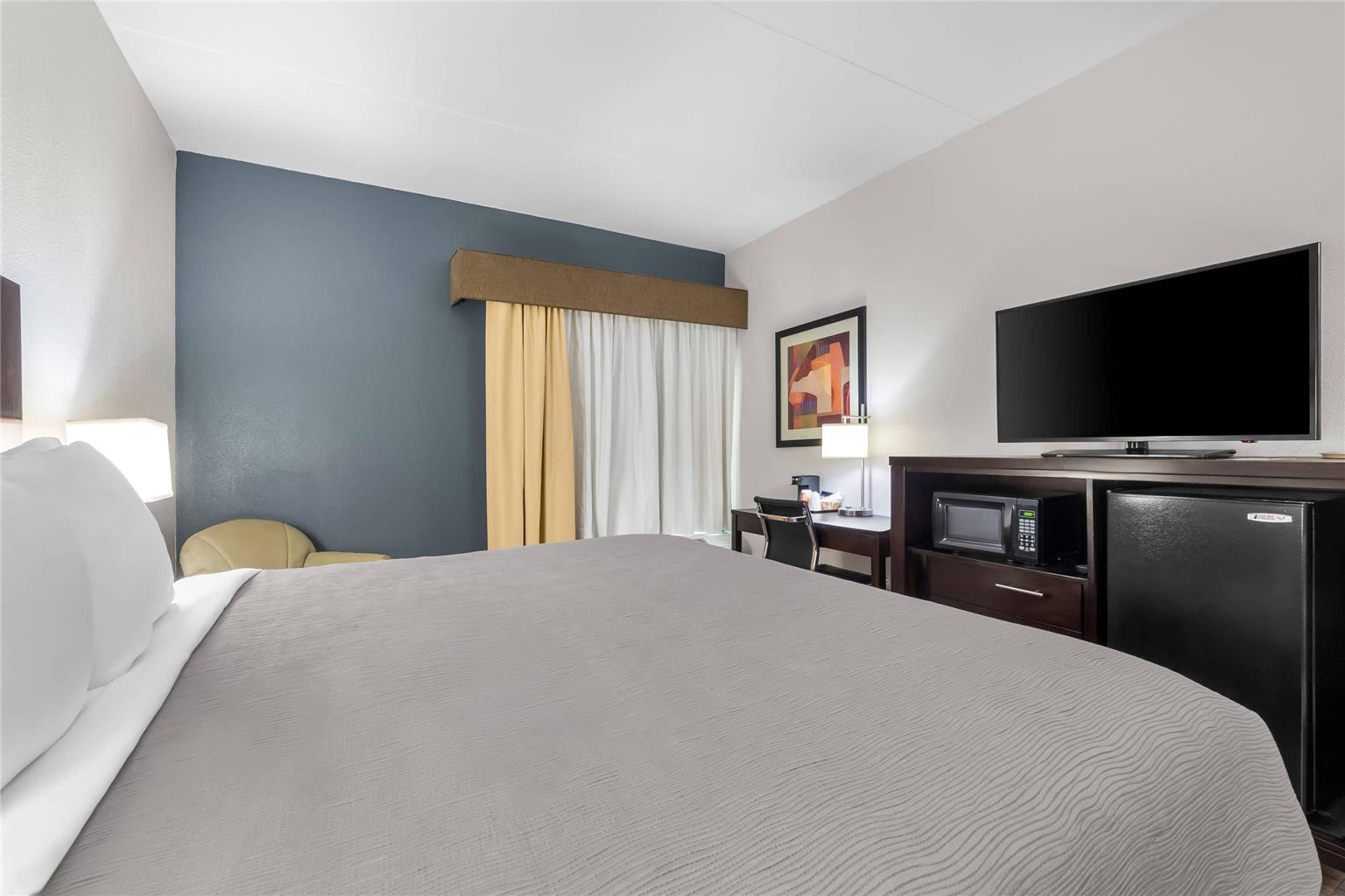 Quality Inn Chattanooga Hamilton Place - photo 8