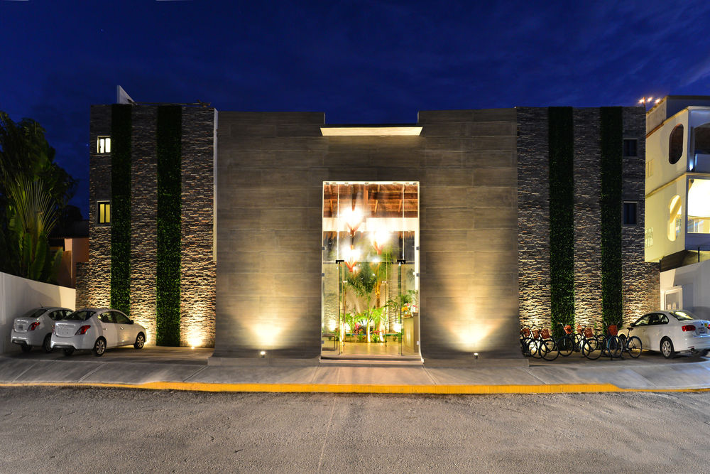 Hotel Front - Evening/Night