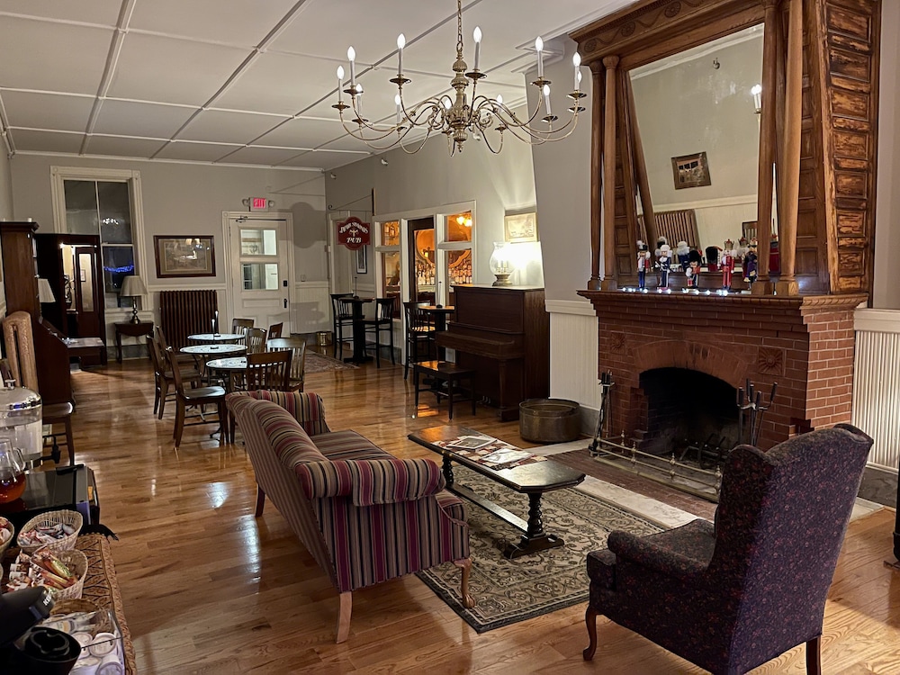 Brandon Inn - photo 6