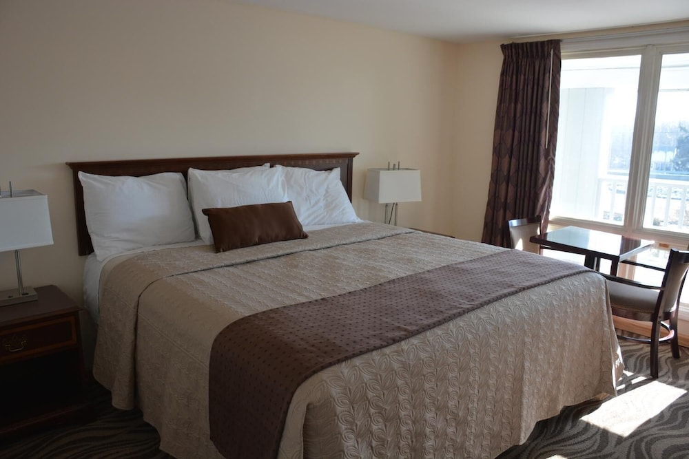 Liberty Inn - photo 8