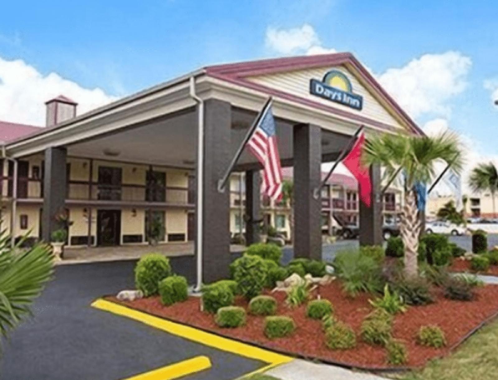 Days Inn by Wyndham West Memphis - photo 2