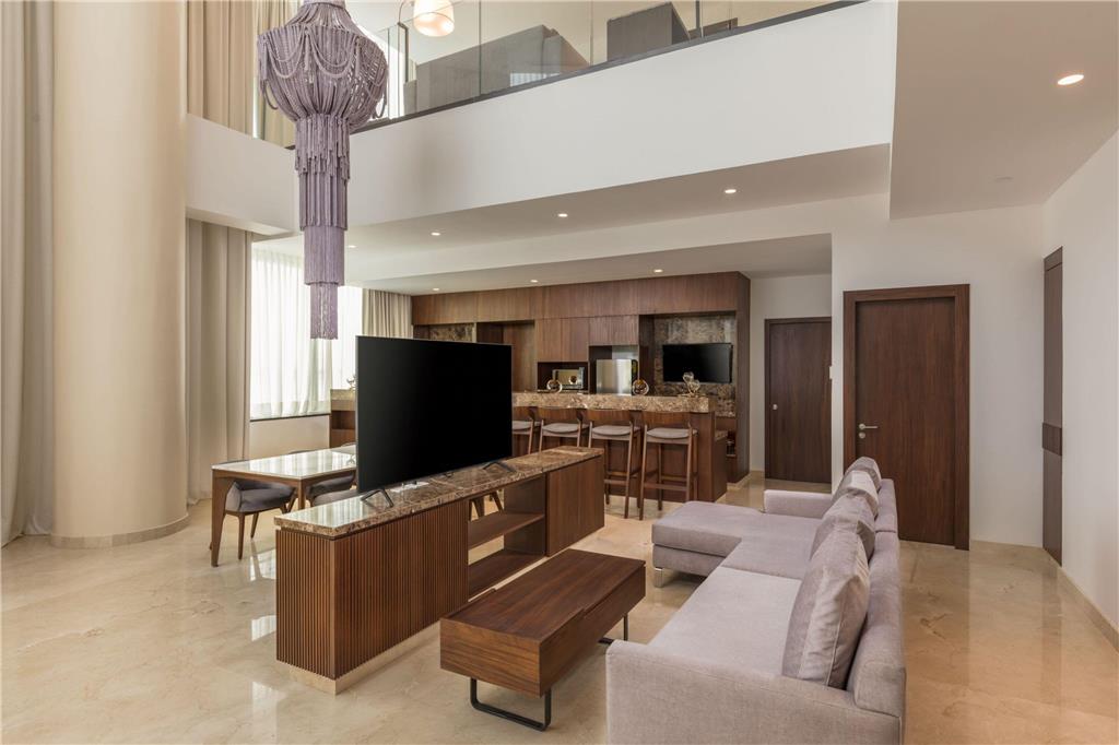 Presidential Suite common area