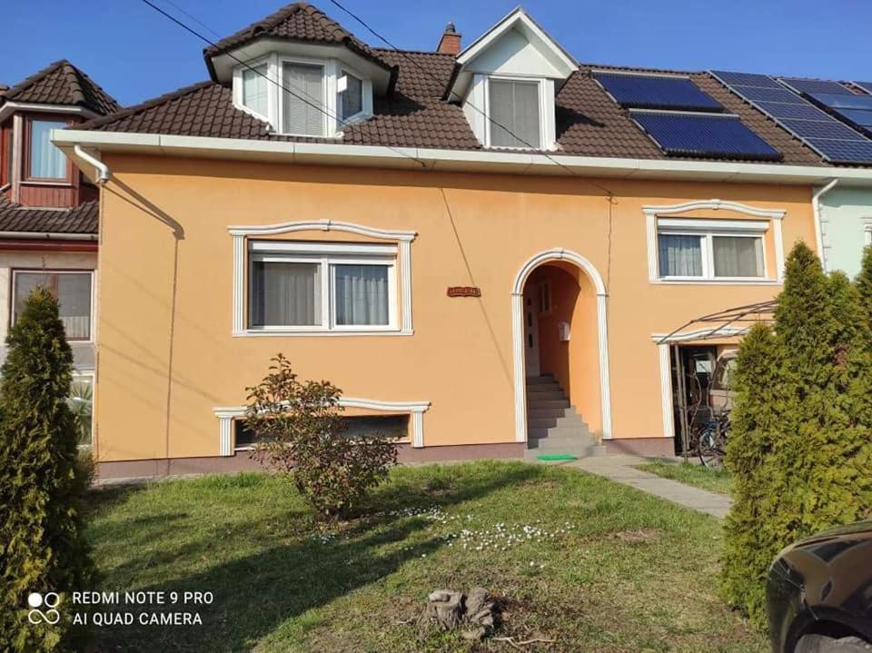 Bsapartmanhaz in Tiszaujvaros, Hungary