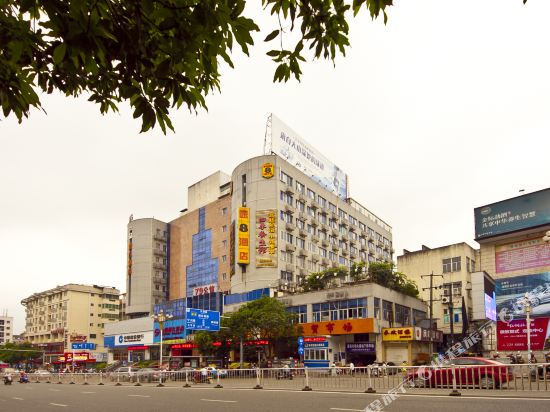 Super8 Hotel - carbon neutral hotel in Ningde