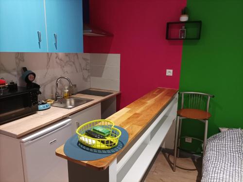 Bienvenue Chez Keylia Et Tia — Saint Etienne