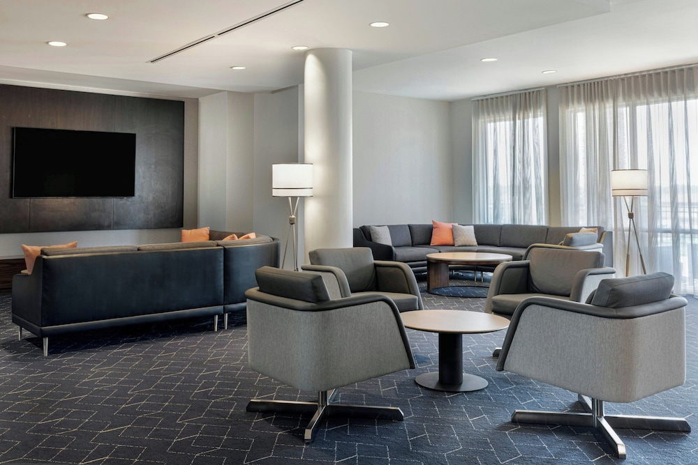 Courtyard by Marriott St. Louis St. Peters - photo 2