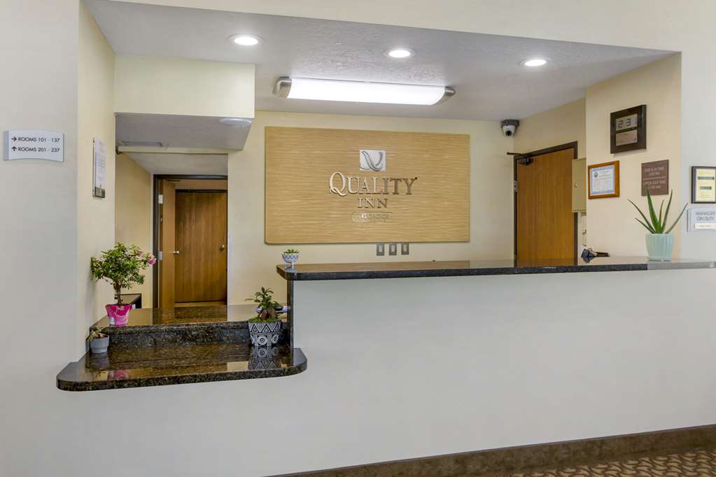 Quality Inn Logan near University - photo 9