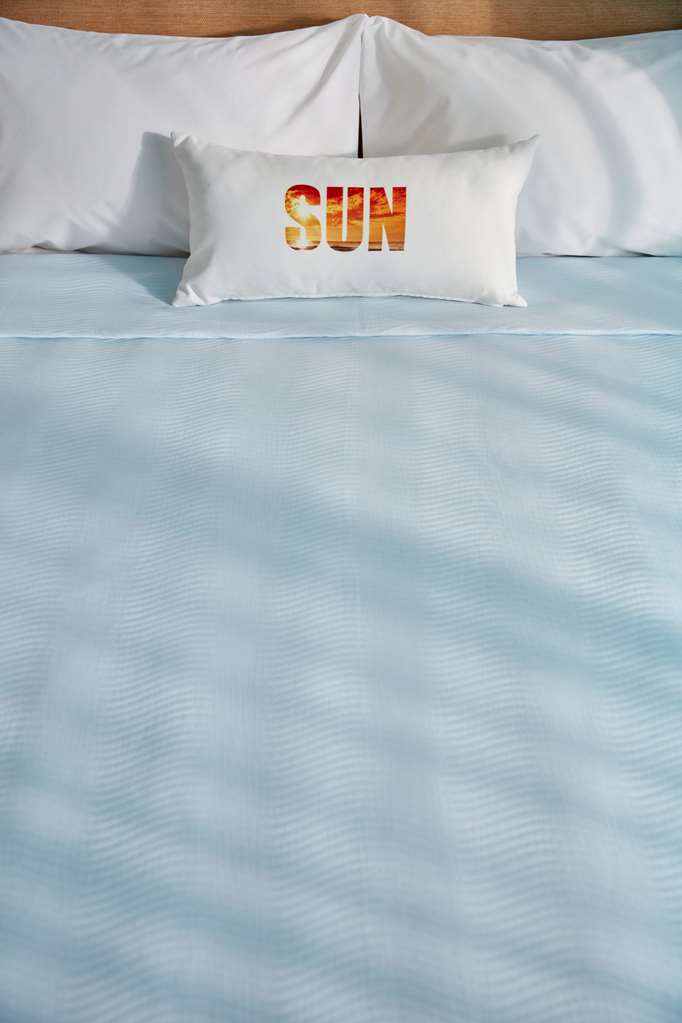 Universal's Endless Summer Resort Surfside Inn and Suites - photo 18