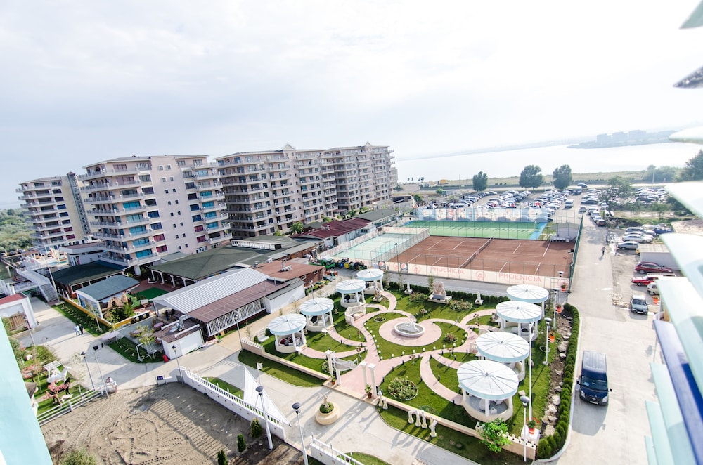 Phoenicia Luxury Hotel — 4-Star Luxury Hotel in Constanta, Romania