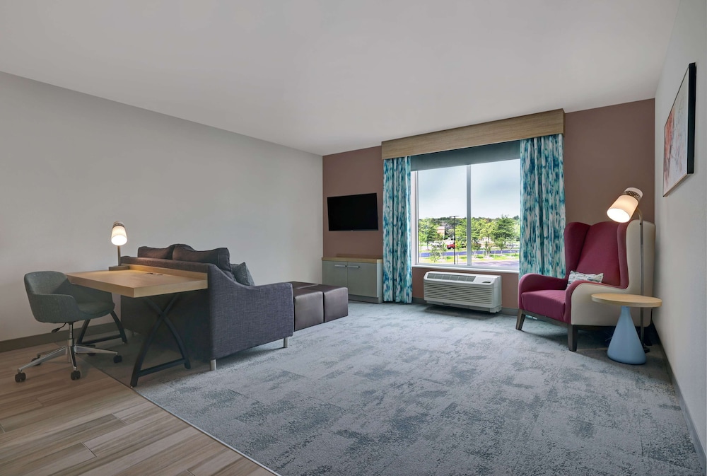 Hilton Garden Inn Manassas - photo 13