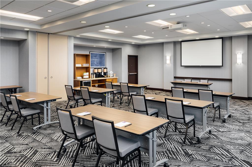 Hyatt Place Canton - photo 22