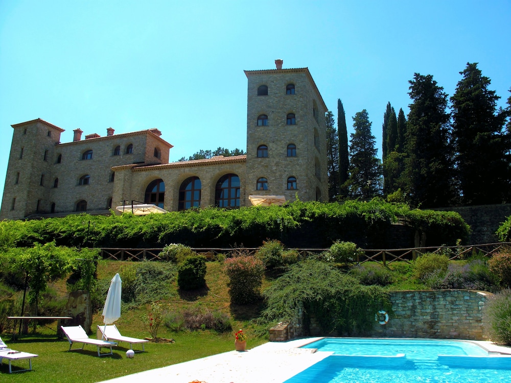 Ht Castello Di Campolongo — hotel in Valfabbrica