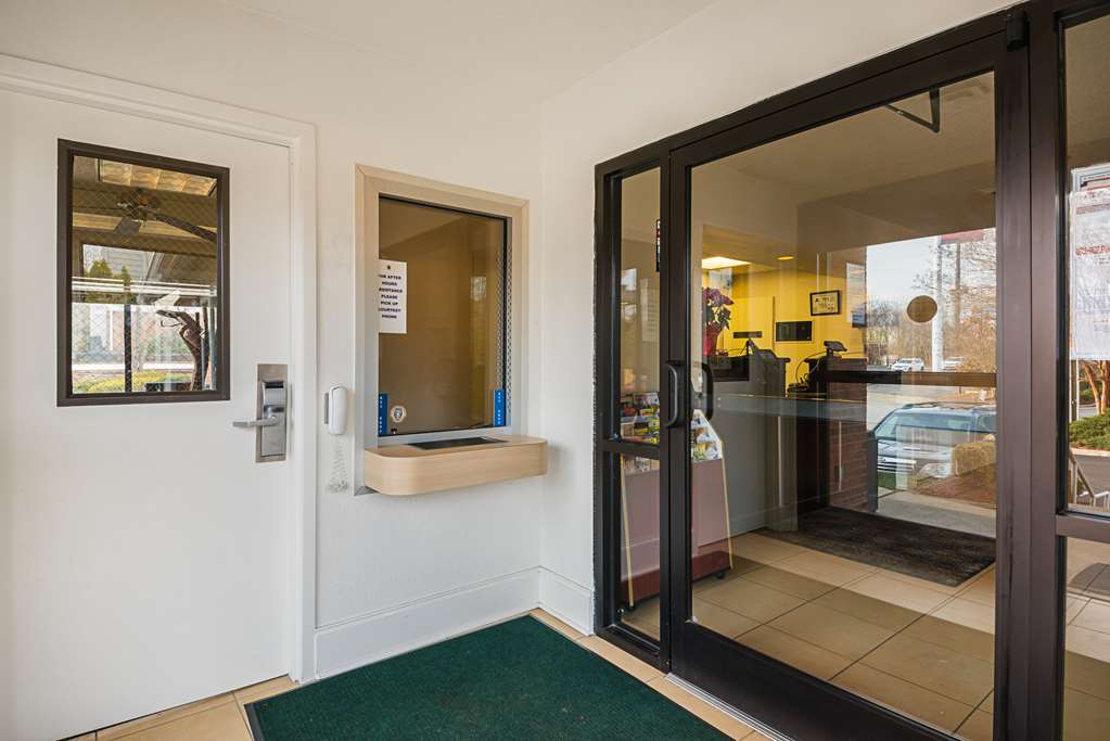 Studio 6 Extended Stay Greensboro NC - photo 25