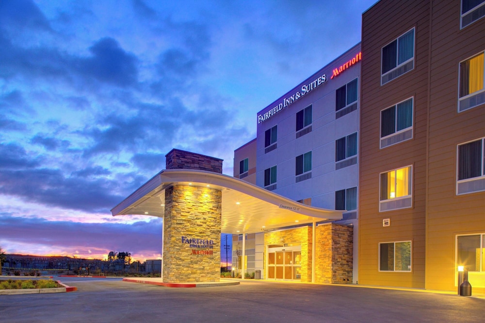 Fairfield Inn & Suites by Marriott Hollister - photo 35