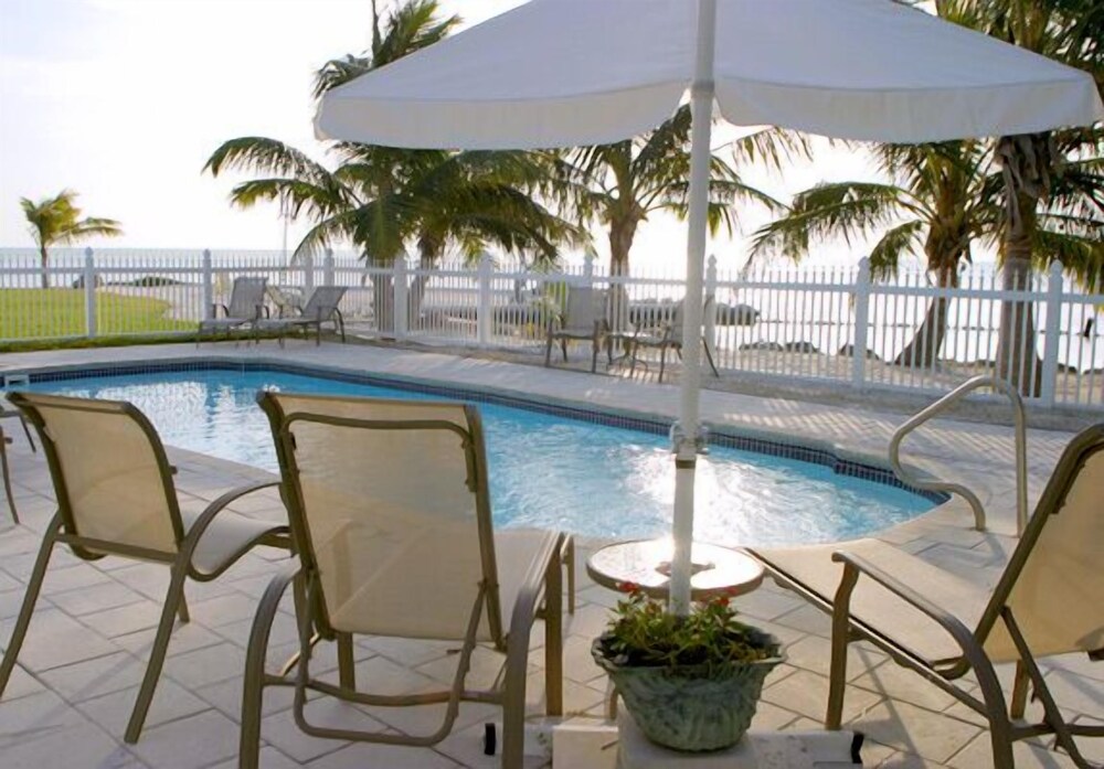 White Sands Inn - photo 17