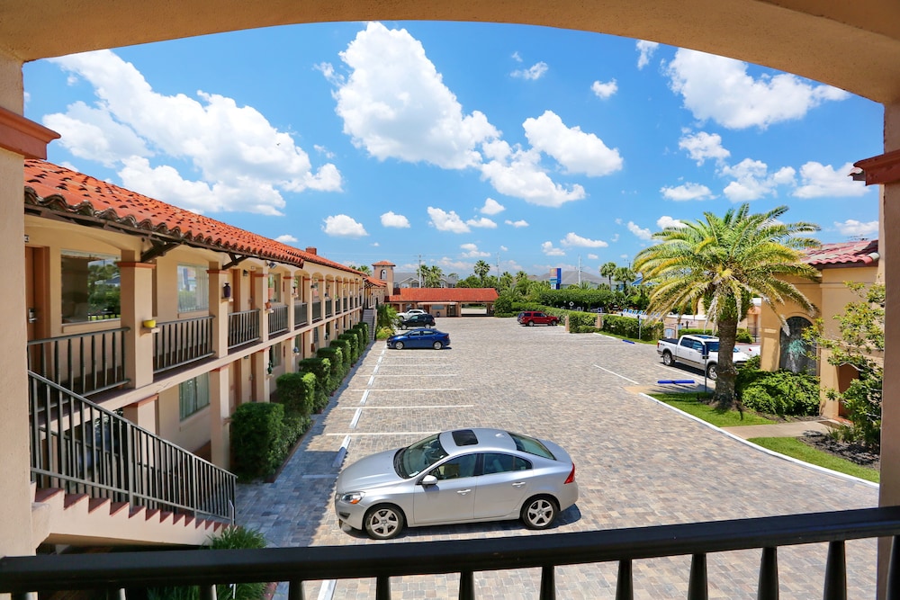La Fiesta Ocean Inn And Suites - photo 67