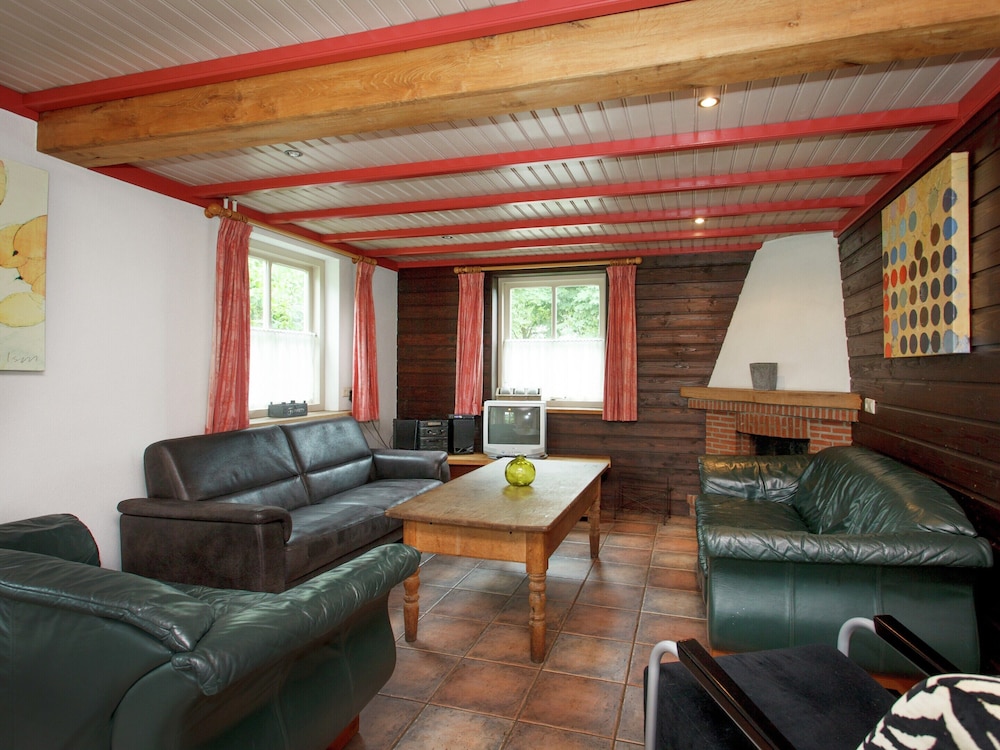 Holiday Home Lage Mierde With Garden And Bbq 21704213 — Lage Mierde