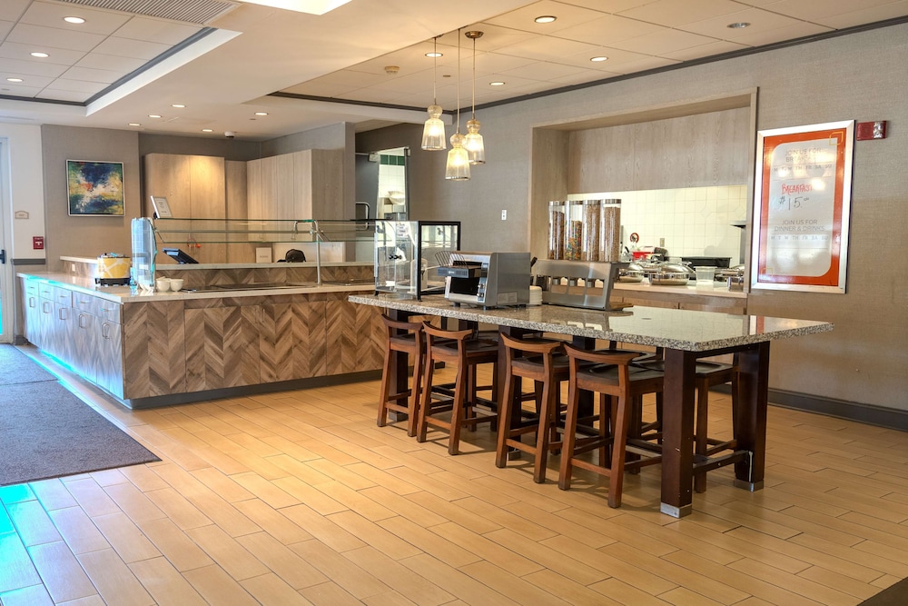 Hilton Garden Inn Pittsburgh Southpointe - photo 37