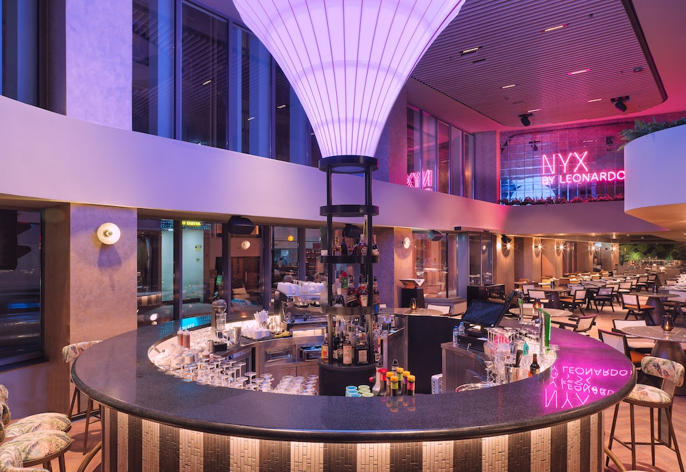 מזון ומשקאות