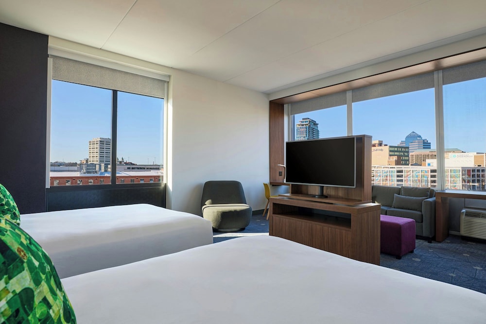 Aloft Durham Downtown - photo 13