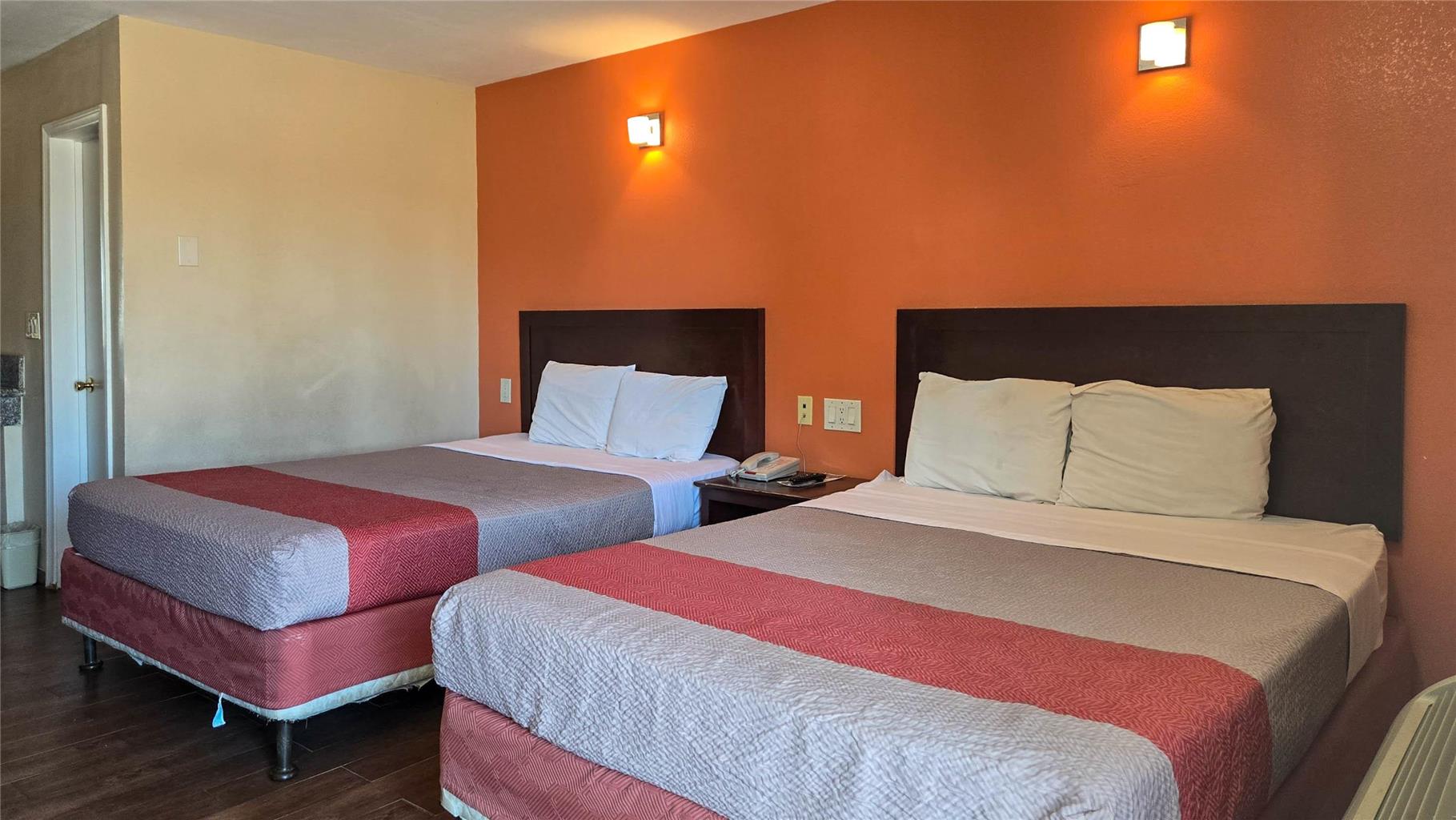 Motel 6 Blythe CA South - photo 37