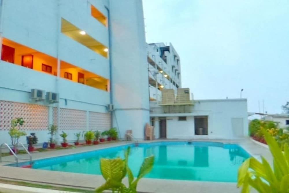 Sivaranjani Hotel in Hosur, India