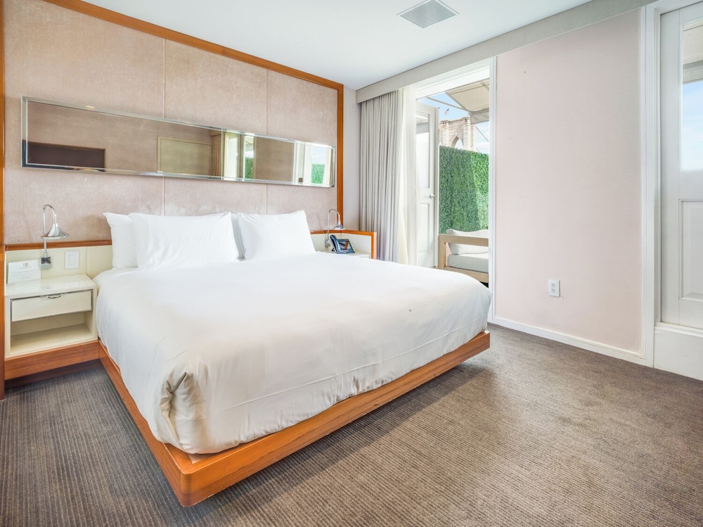 33 Hotel New York City Seaport - photo 27
