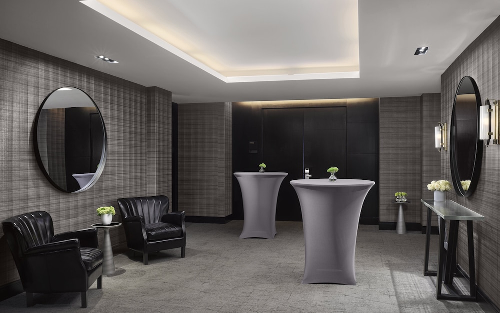 Hotel AKA Boston Common - photo 2