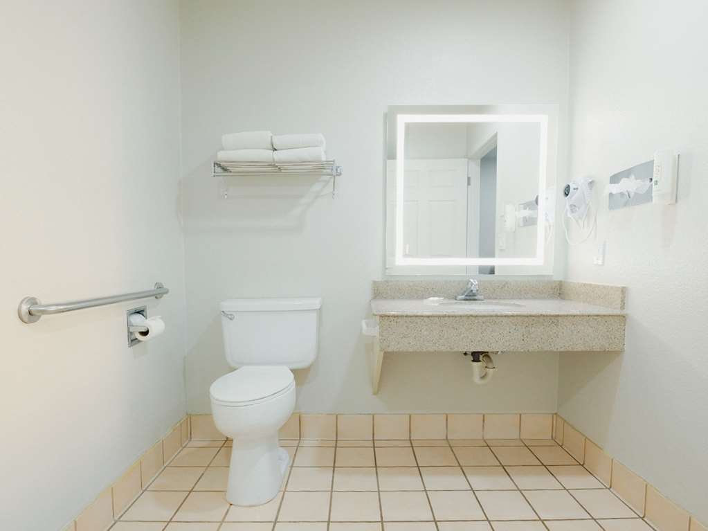 Quality Inn Holbrook near Petrified Forest - photo 12