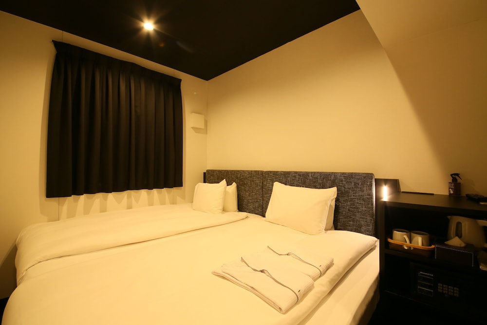 Hotel Trad Replay - last minute hotel in Osaka