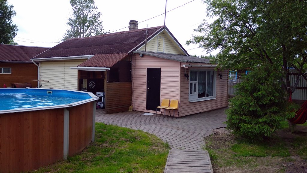 U Dyadi Fedora Guest House 21027121 — Kem